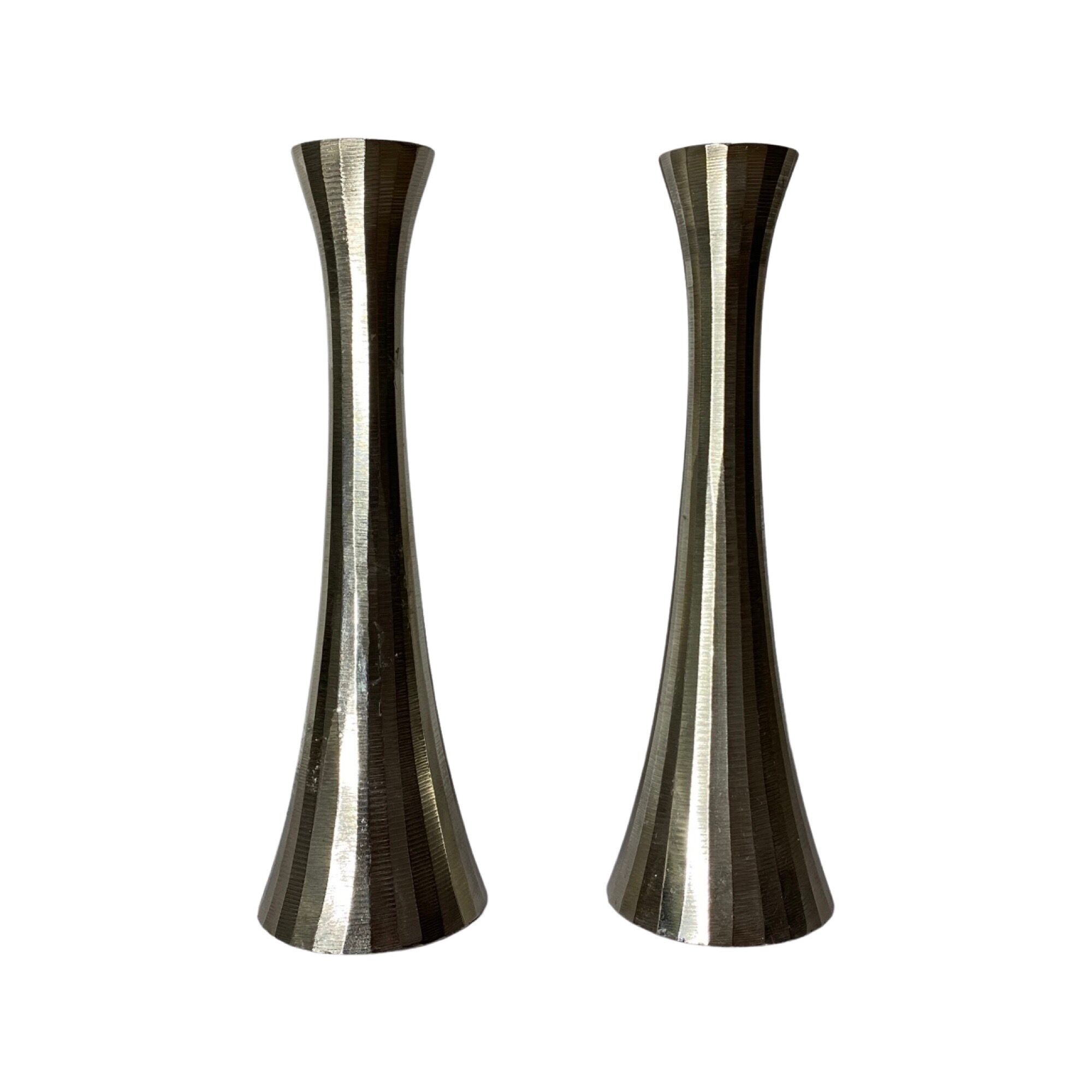 Ensemble de 2 bougeoirs brossés bougeoirs en métal vintage de couleur argent des années 1970