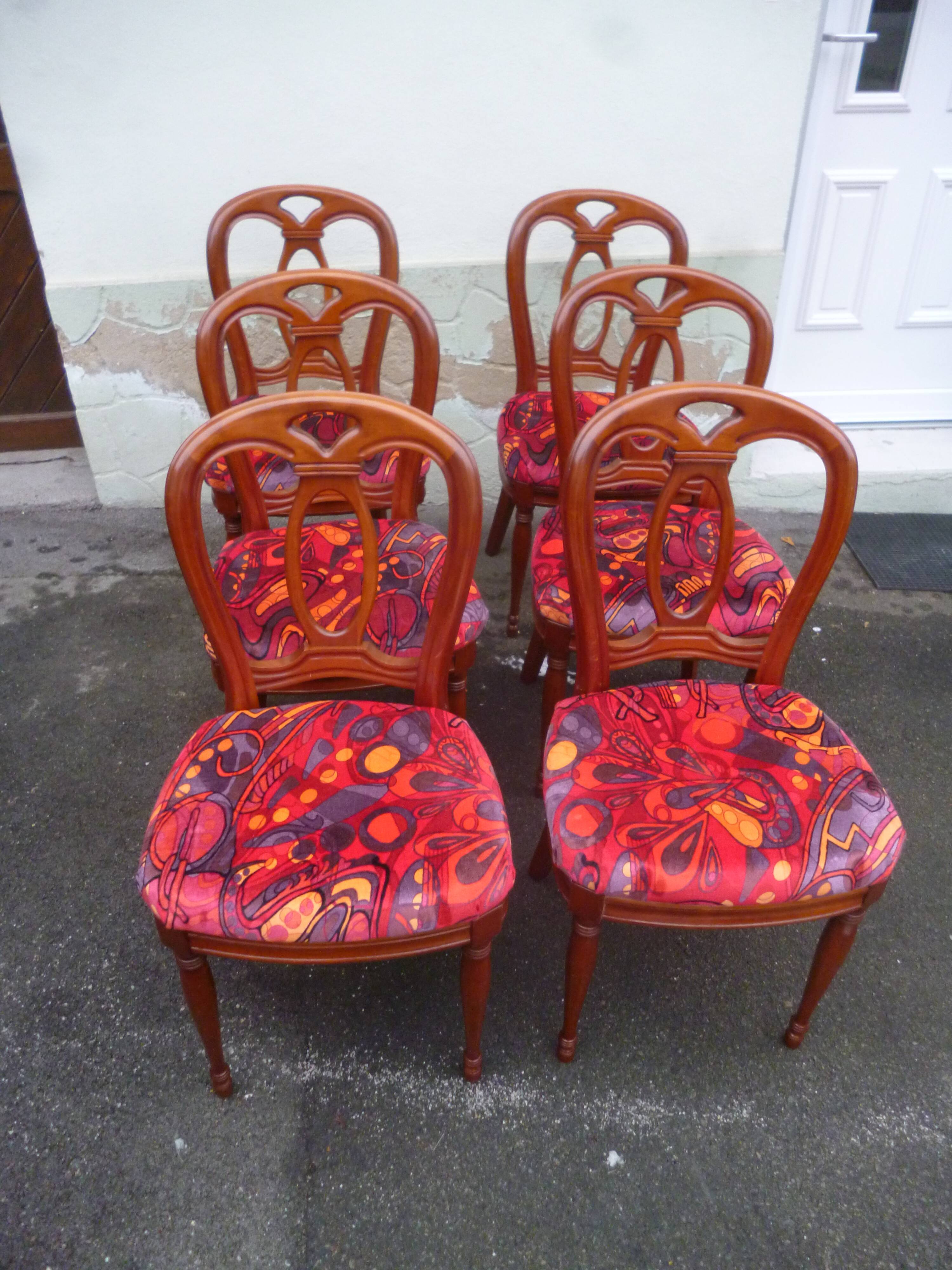 Suite of 6 Louis Philippe style cherry chairs