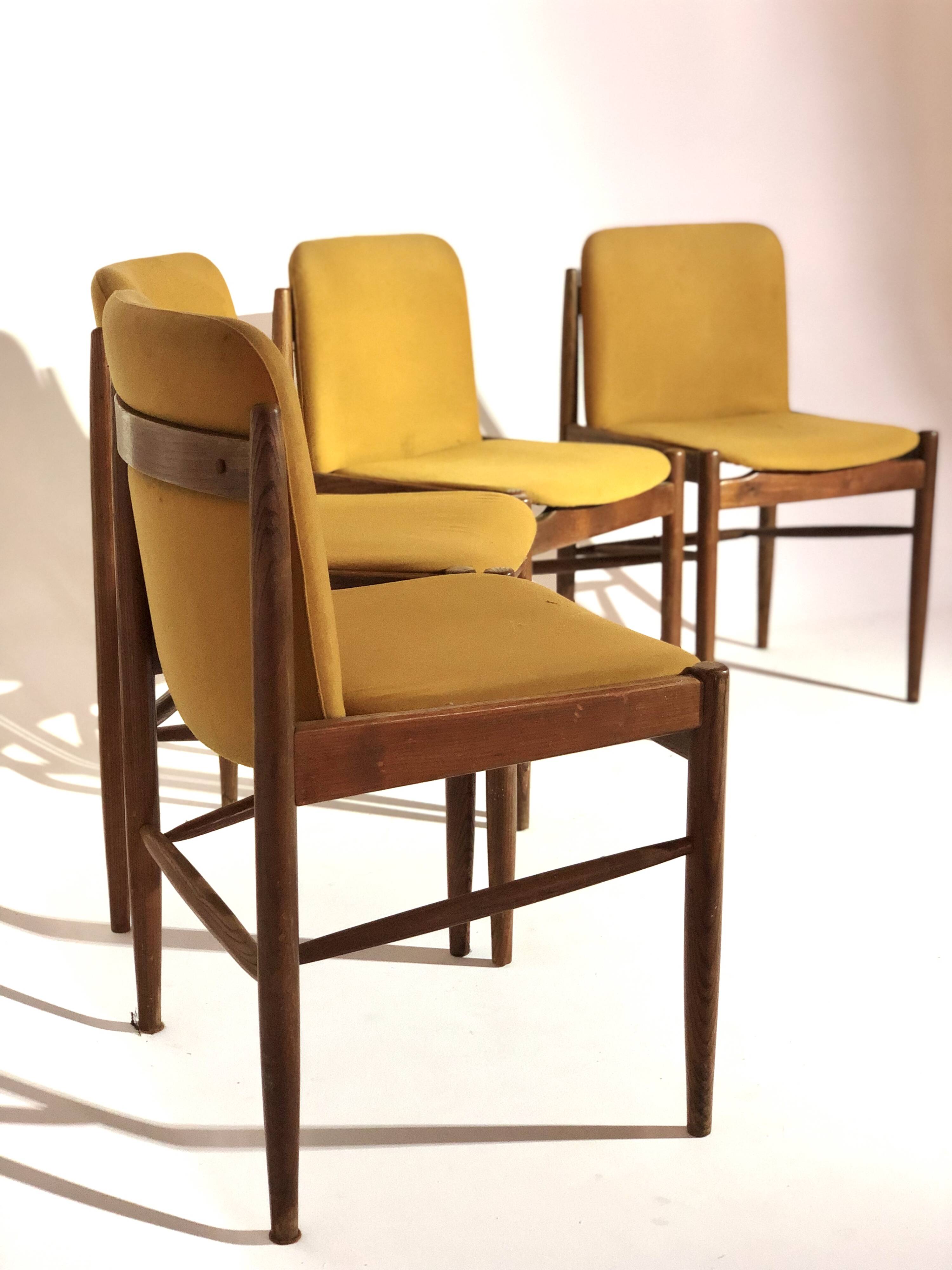 Set of 4 italian style chairs 1960 - rosewood and fabric