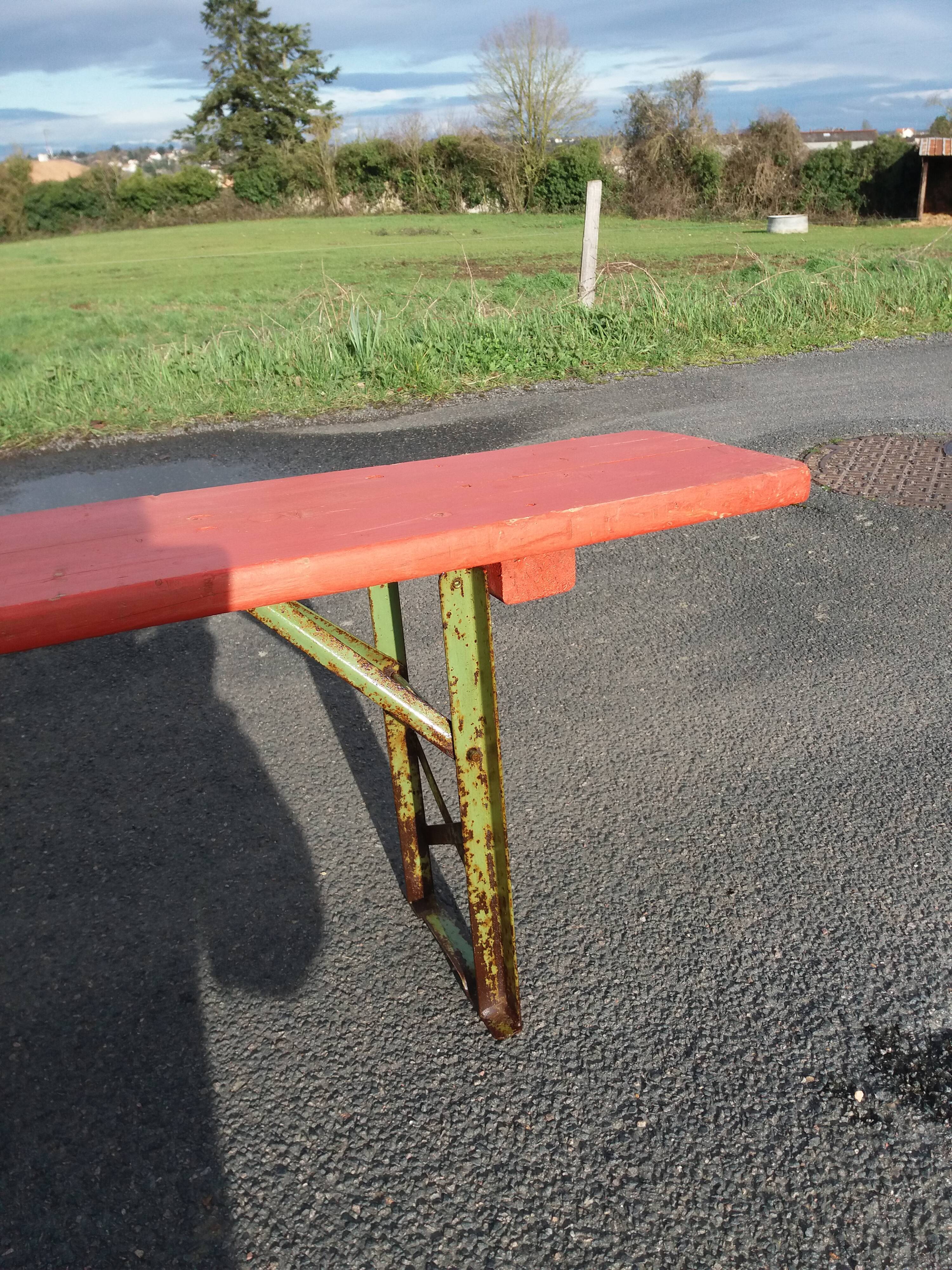 Folding brewery bench