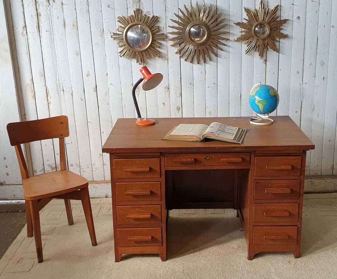 Desk
