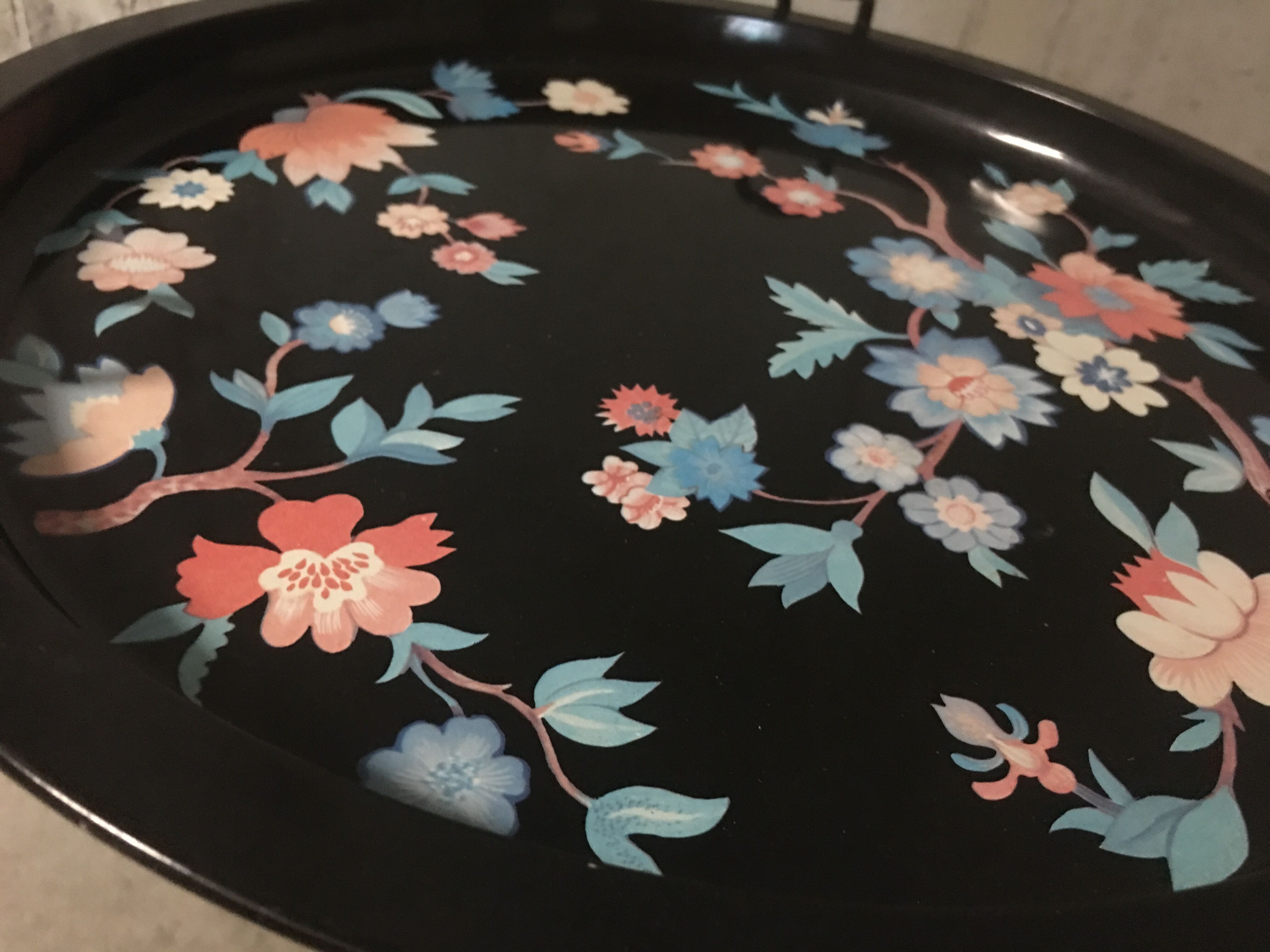 Tripod healing 1950s