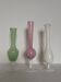 Lot de 3 vases anciens en opaline rose, blanc, vert