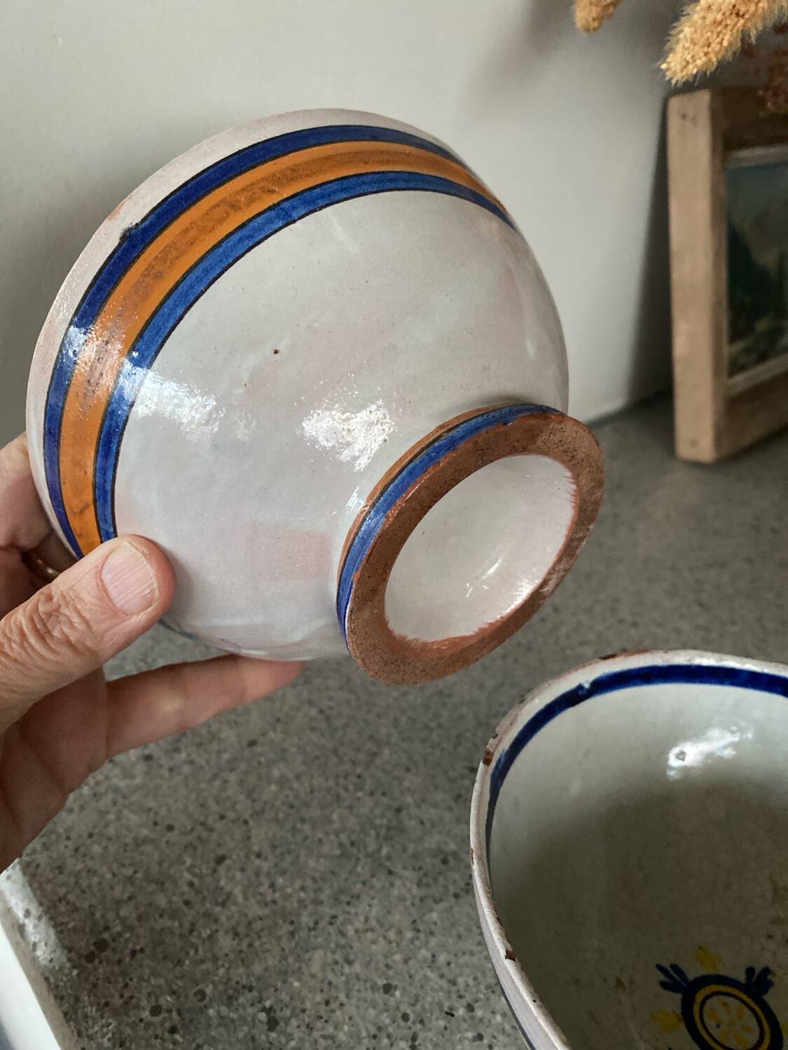 2 19th century earthenware bowls.
