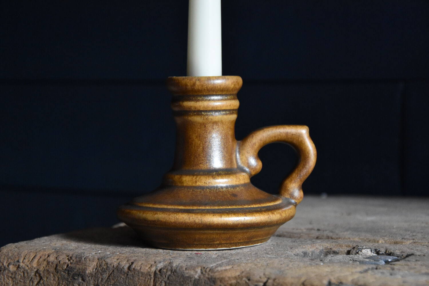 Maronne stoneware candle holder