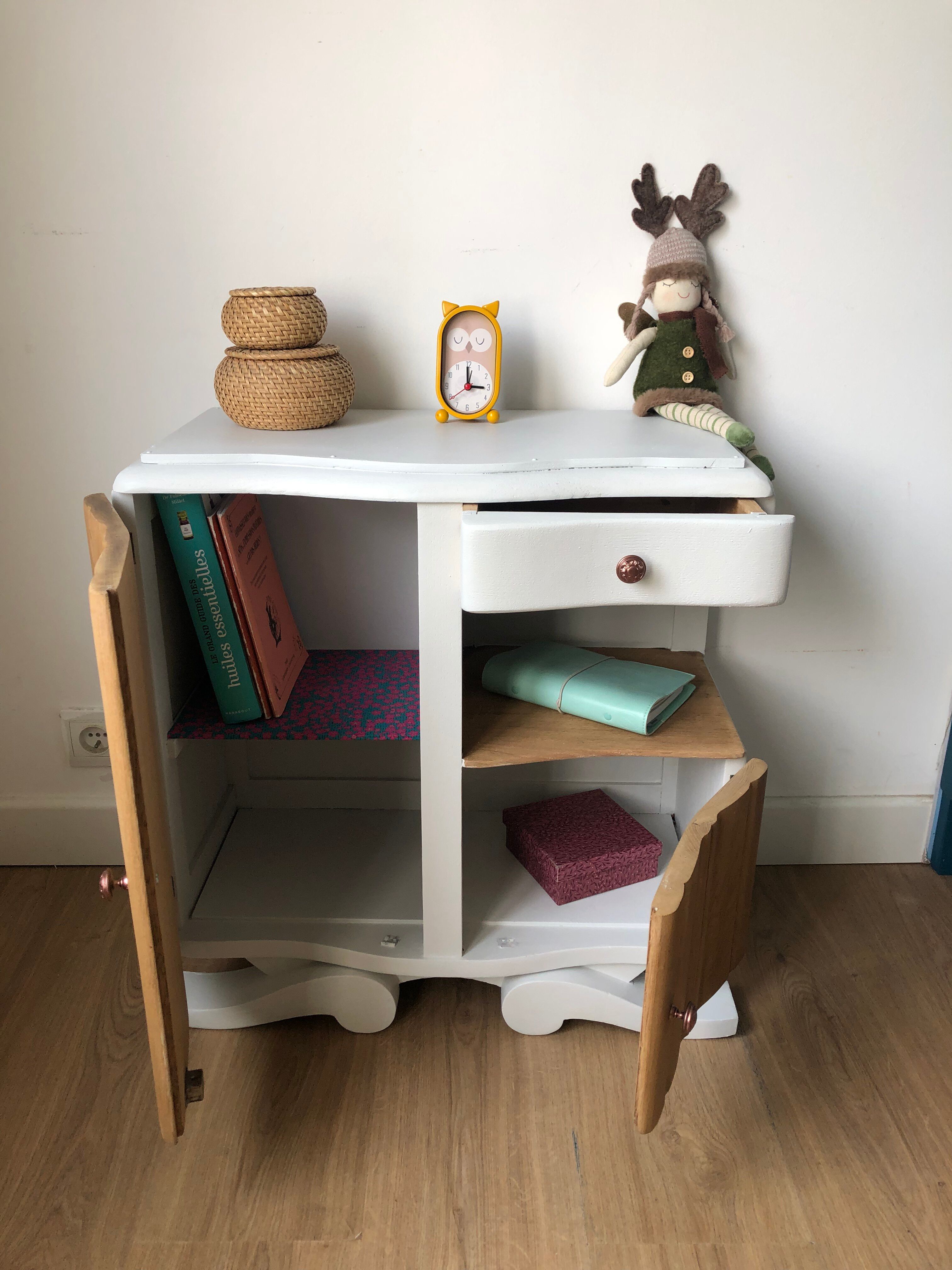 Antique Art Deco bedside table from the 1930s.