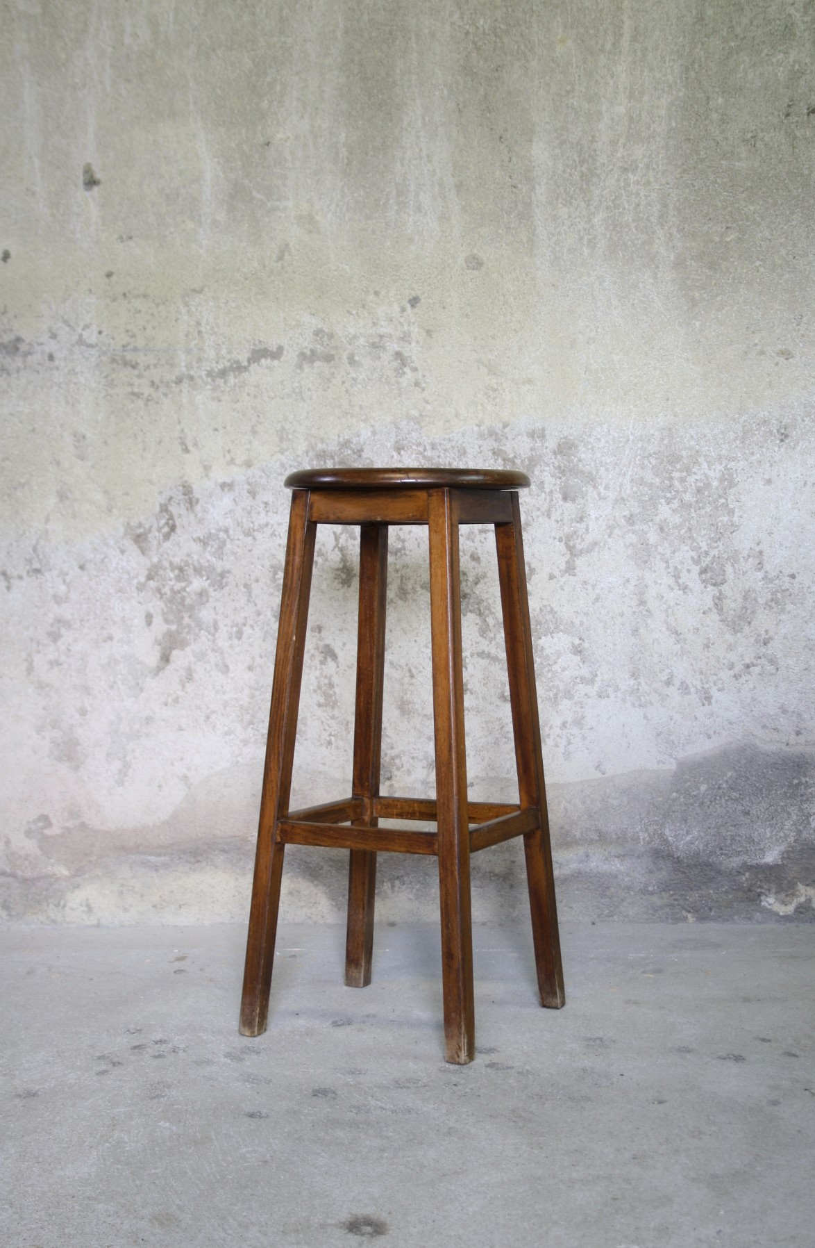 Vintage bar stool