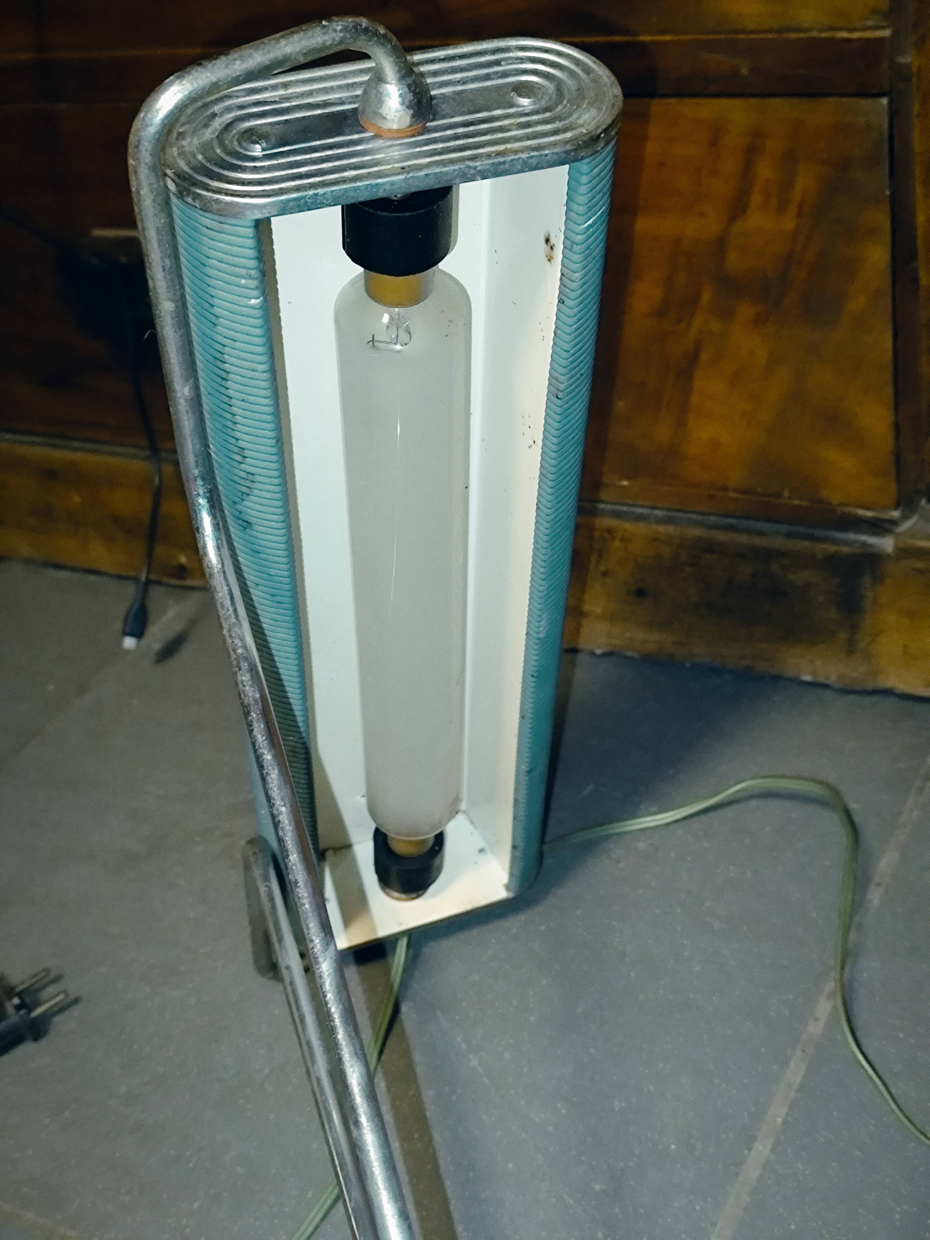 N71 desk lamp Eileen Gray for Jumo