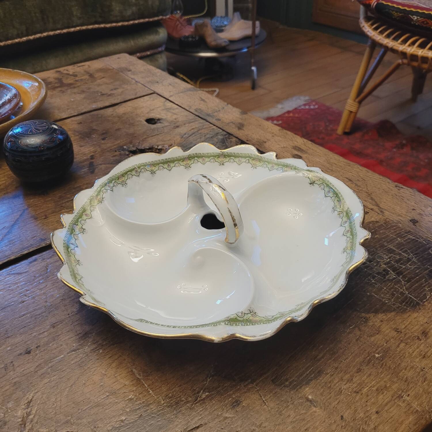 Late 19th century compartmentalized dish