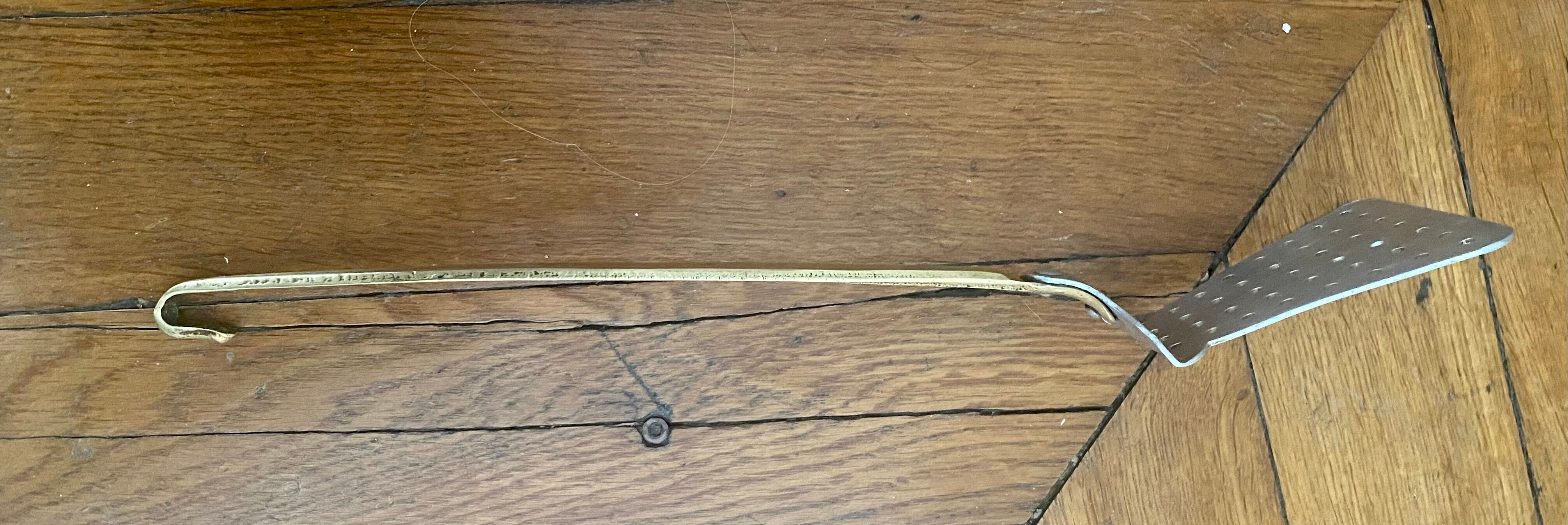 Sicilian aluminum and brass skimmer shovel