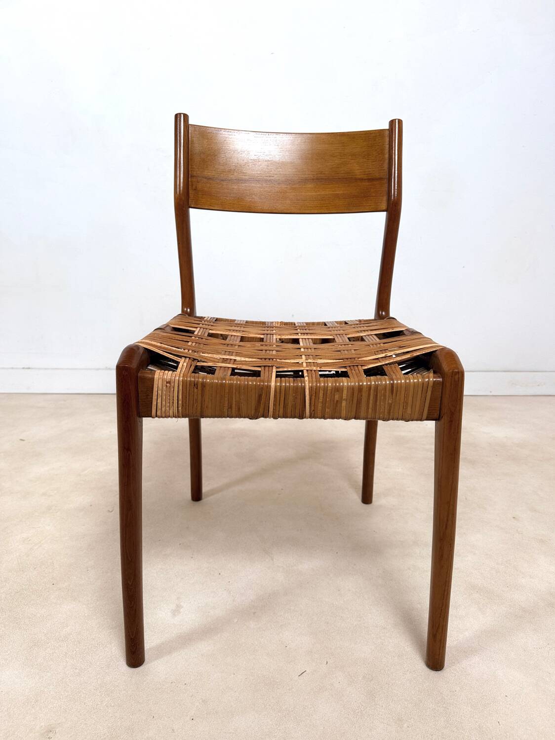 Set of 6 Gessef chairs model "Havana"