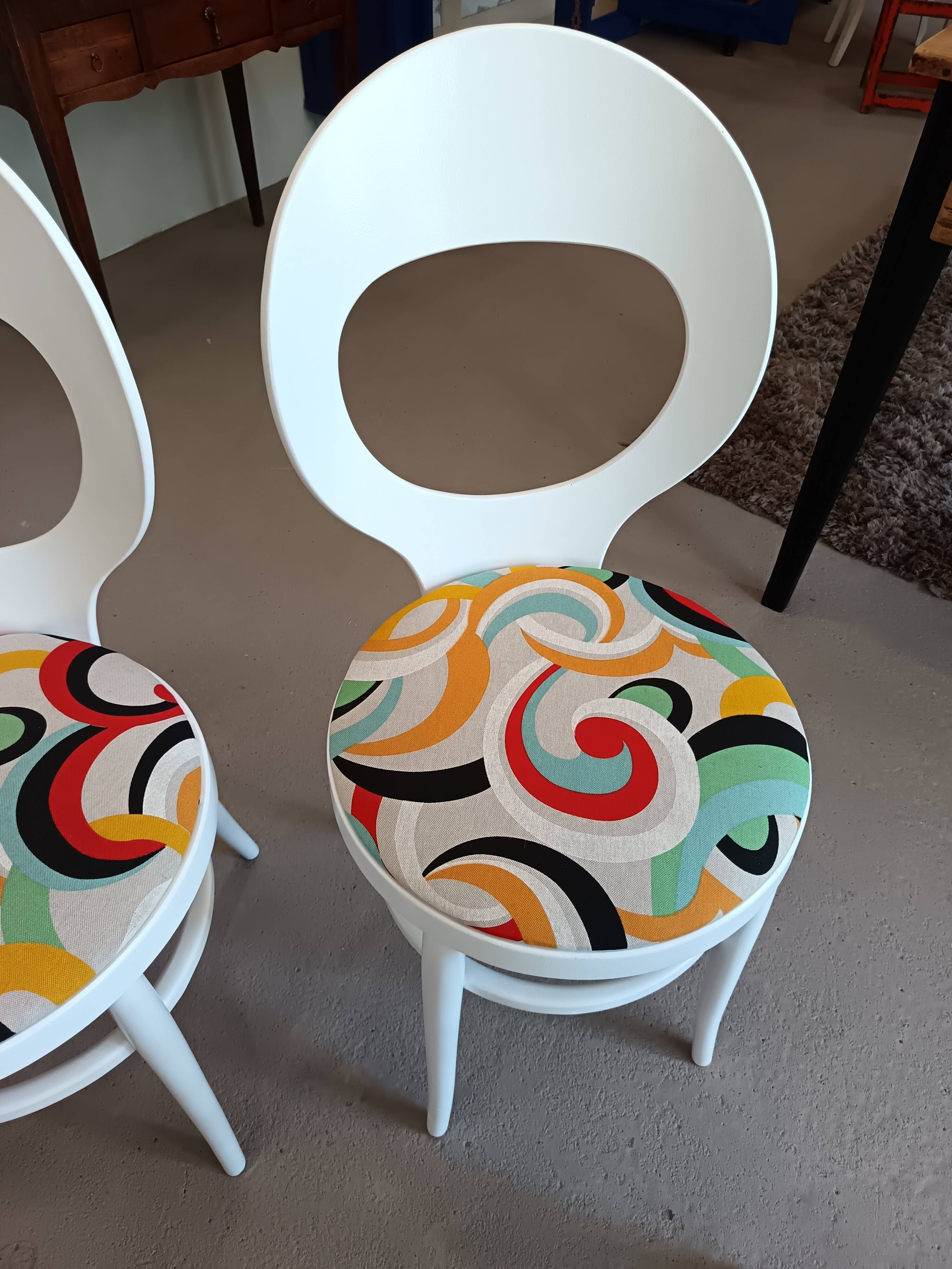 Lot of 6 chairs, 60s BAUMANN model MOUETTE, fully restored.