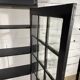 Vitrine en bois
