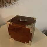 Box for wood and cork coasters