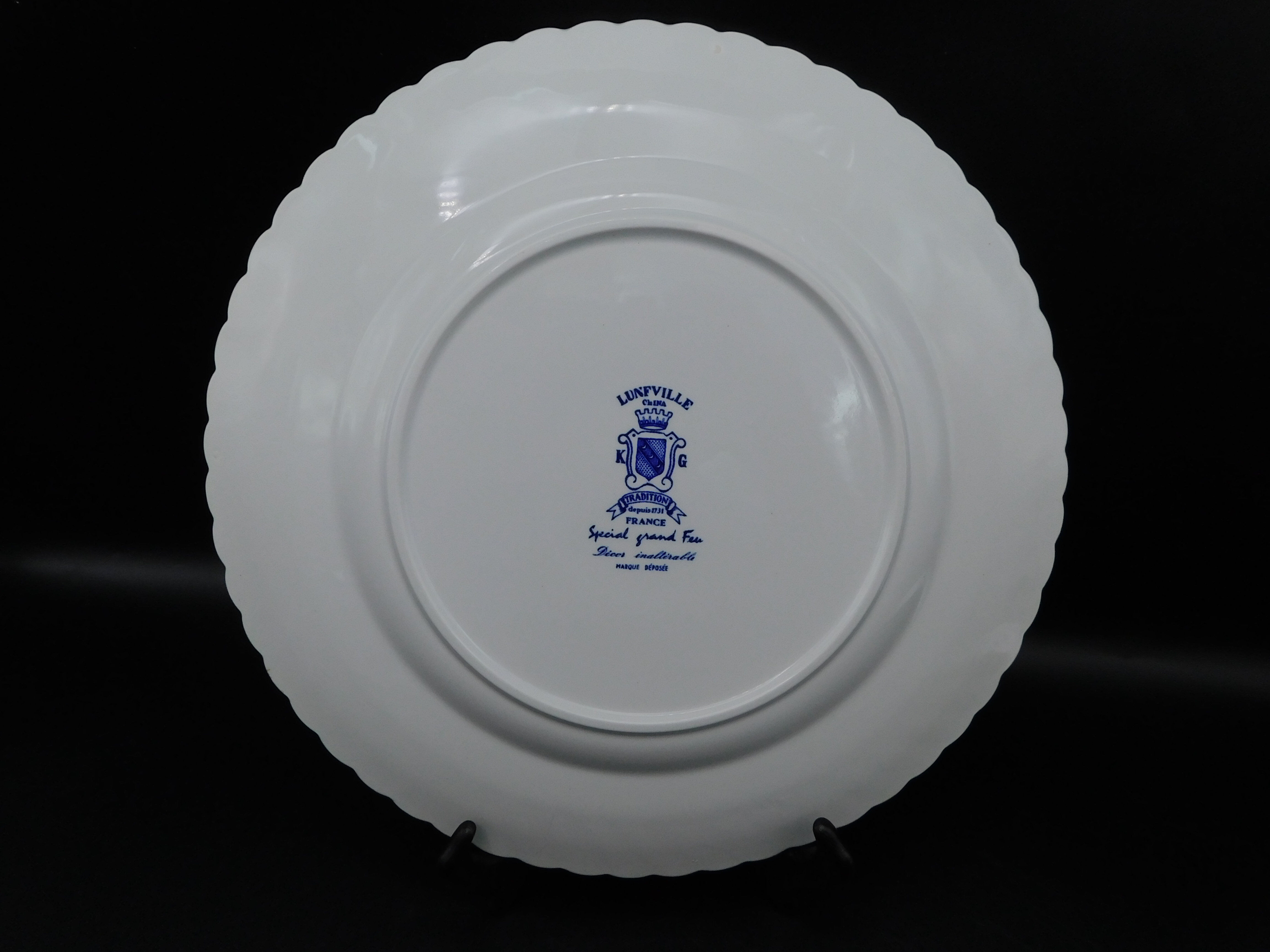 Cake dish KG Lunéville with blue flowers