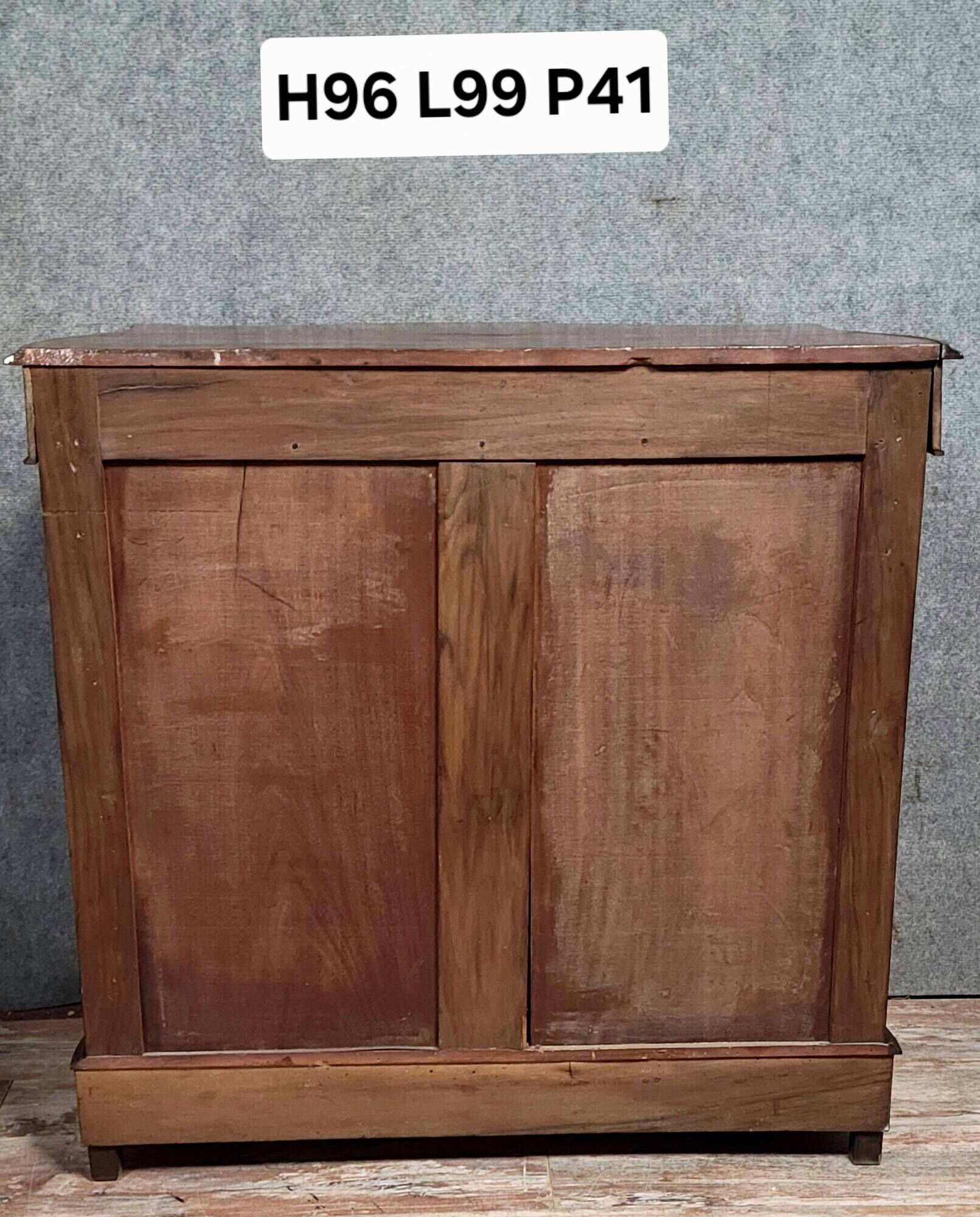 Superb curved display cabinet from the Napoleon III period in mahogany
