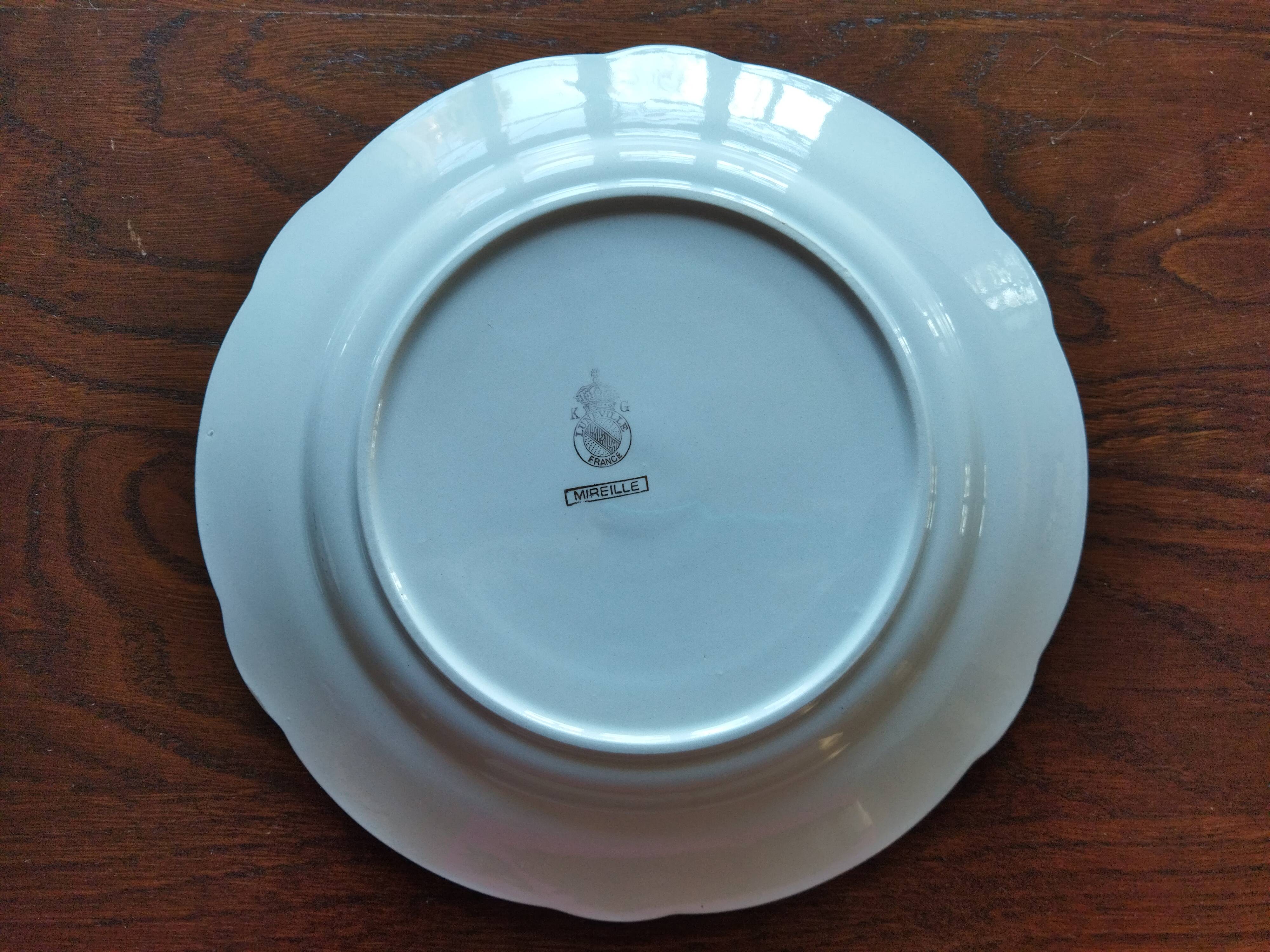 8 assiettes plates K&G Lunéville