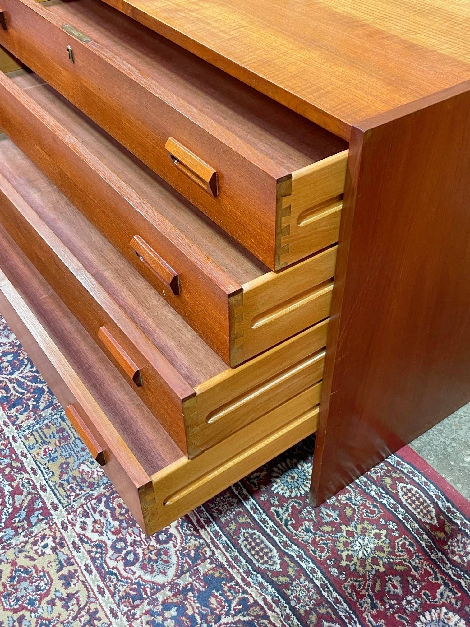 Commode bibliothèque bar scandinave en teck vintage années 60