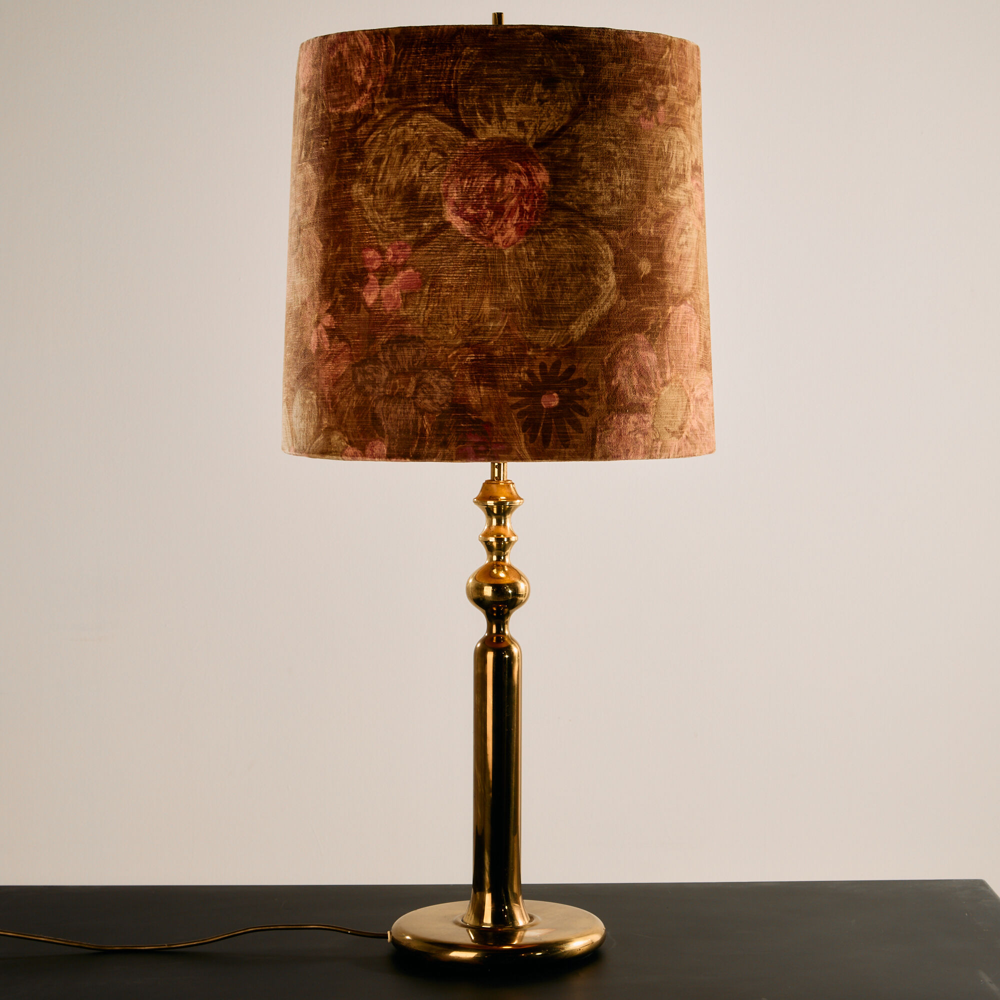 Brass table lamp