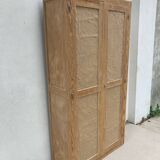 Armoire parisienne