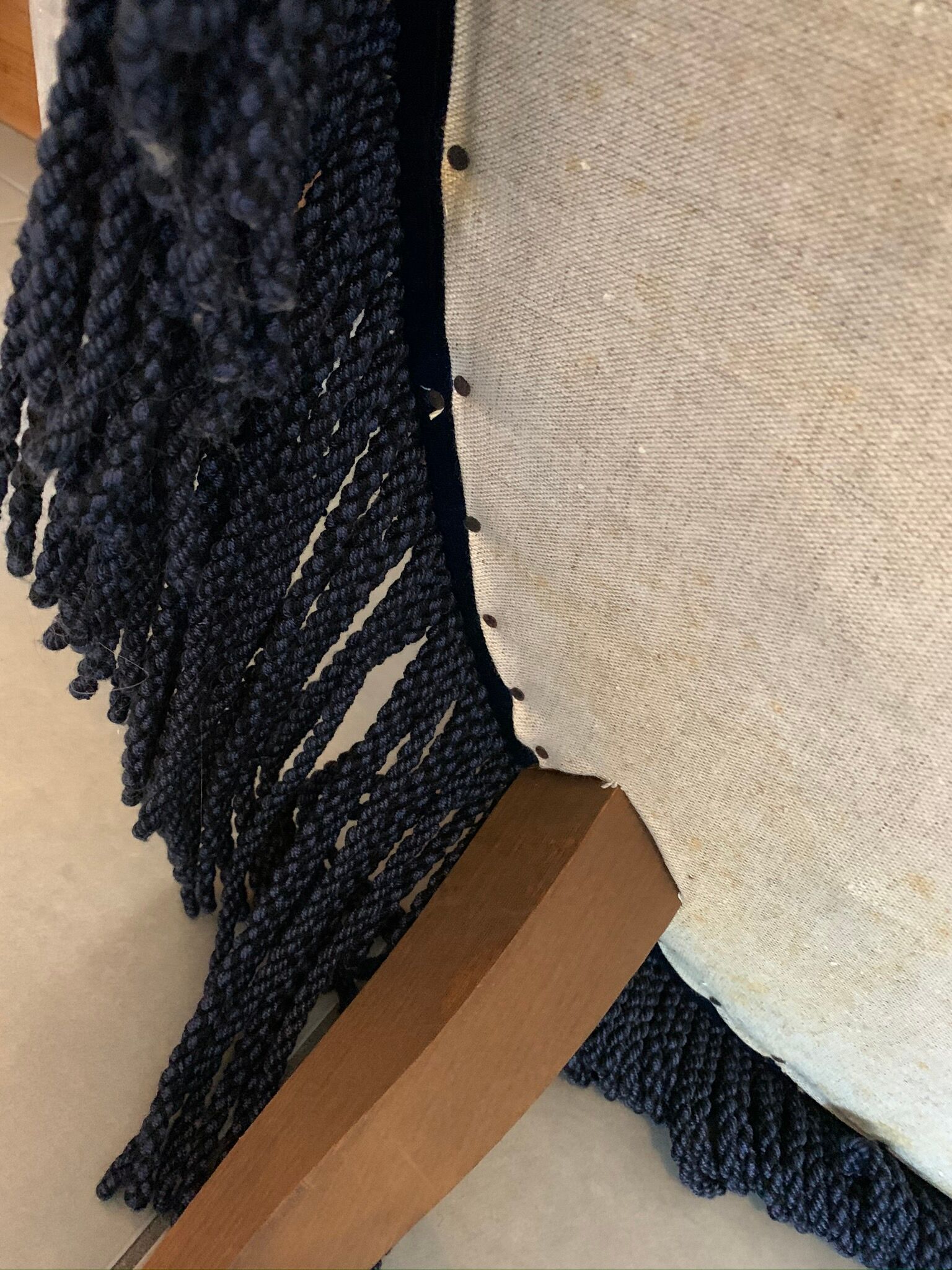 Blue velvet toad armchair