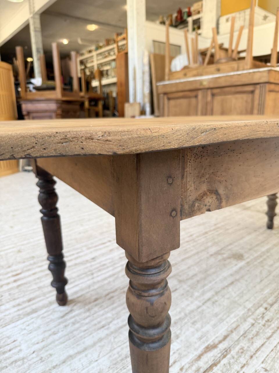 Oval farmhouse table 250cm pine