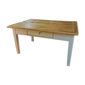 Table basse de ferme