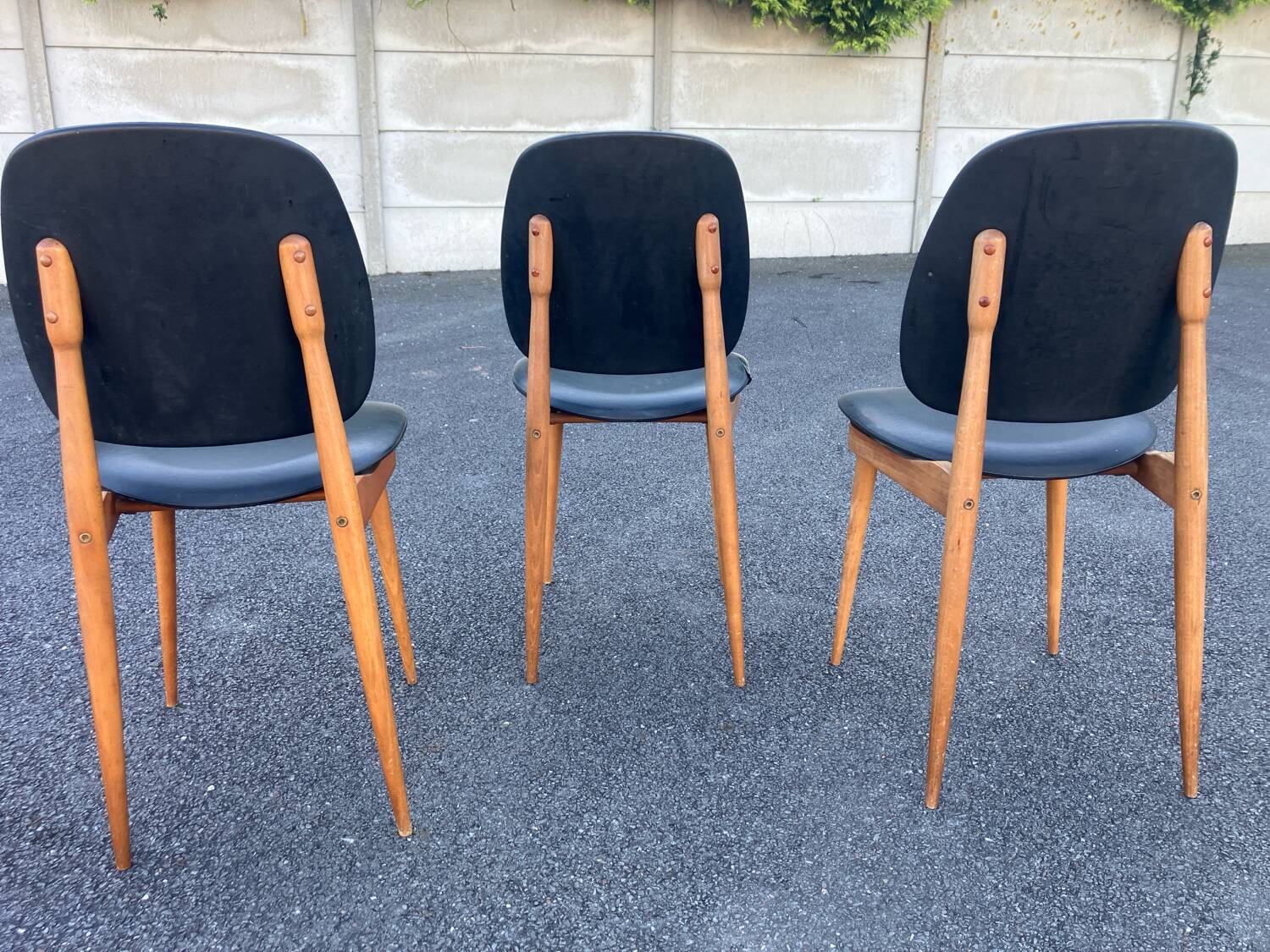 Baumann Pegasus Vintage Chair