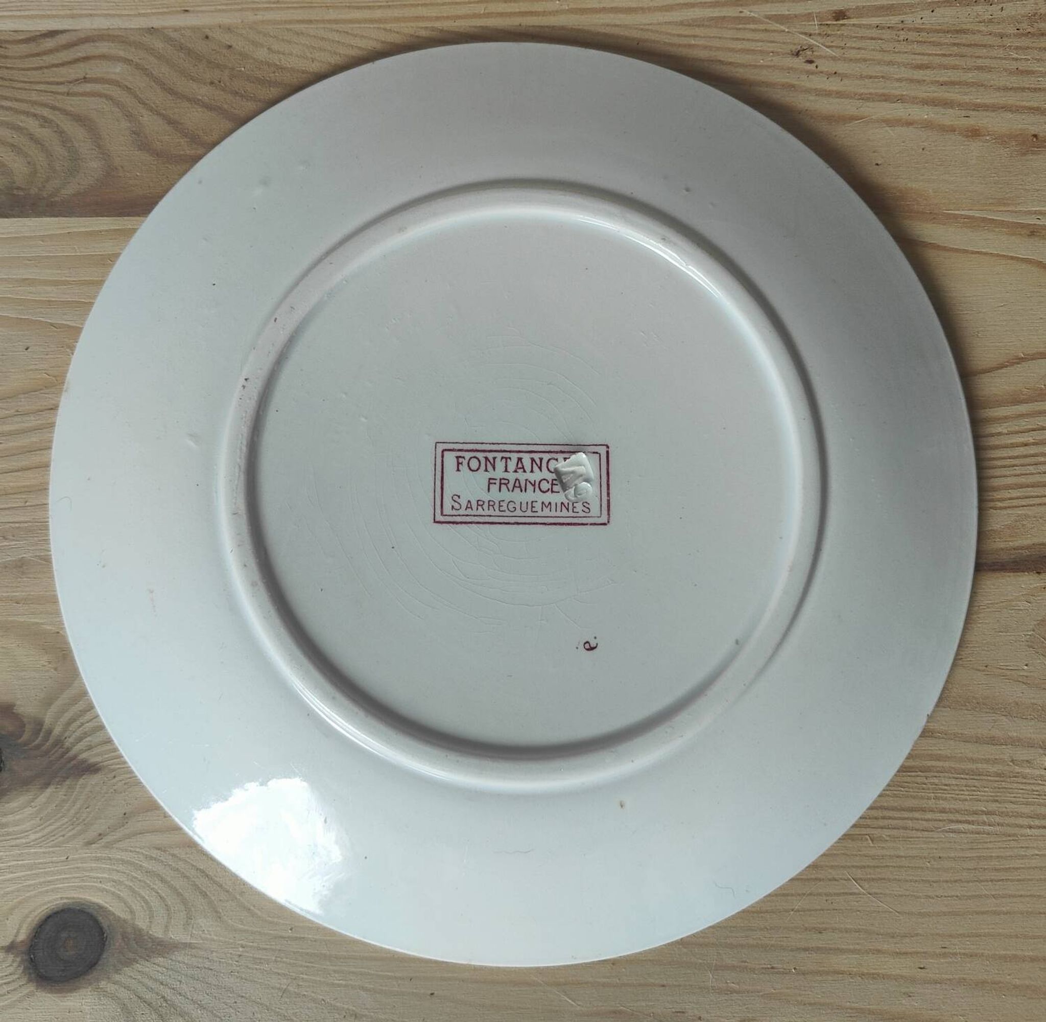 6 assiettes à dessert modèle Fontanges par Sarreguemines