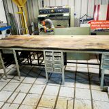 Industrial workbench