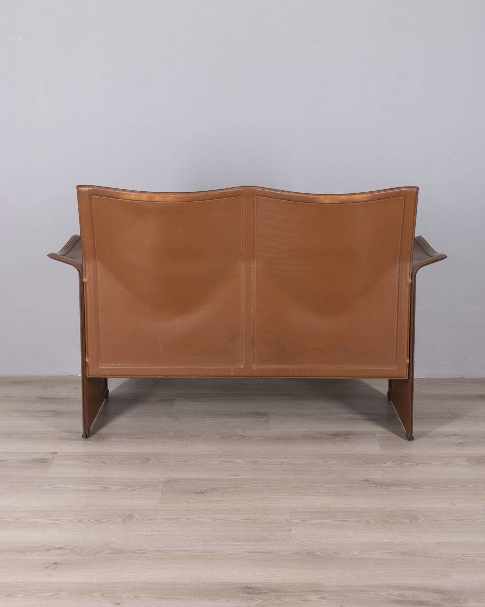 Vintage leather sofa from the 1970s, model ‘korium’ designed by tito agnoli