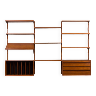 Poul Cadovius teak wall unit with a dresser and vinyl records cabinet for Cado, Denmark, 1960s