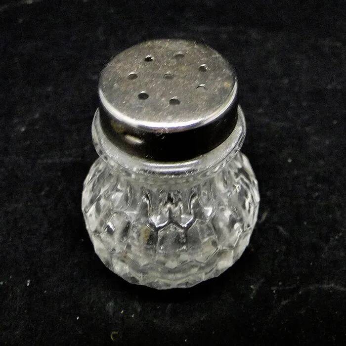 D4L Art Deco Salt Shaker