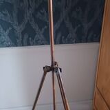 Tripod tube floor lamp