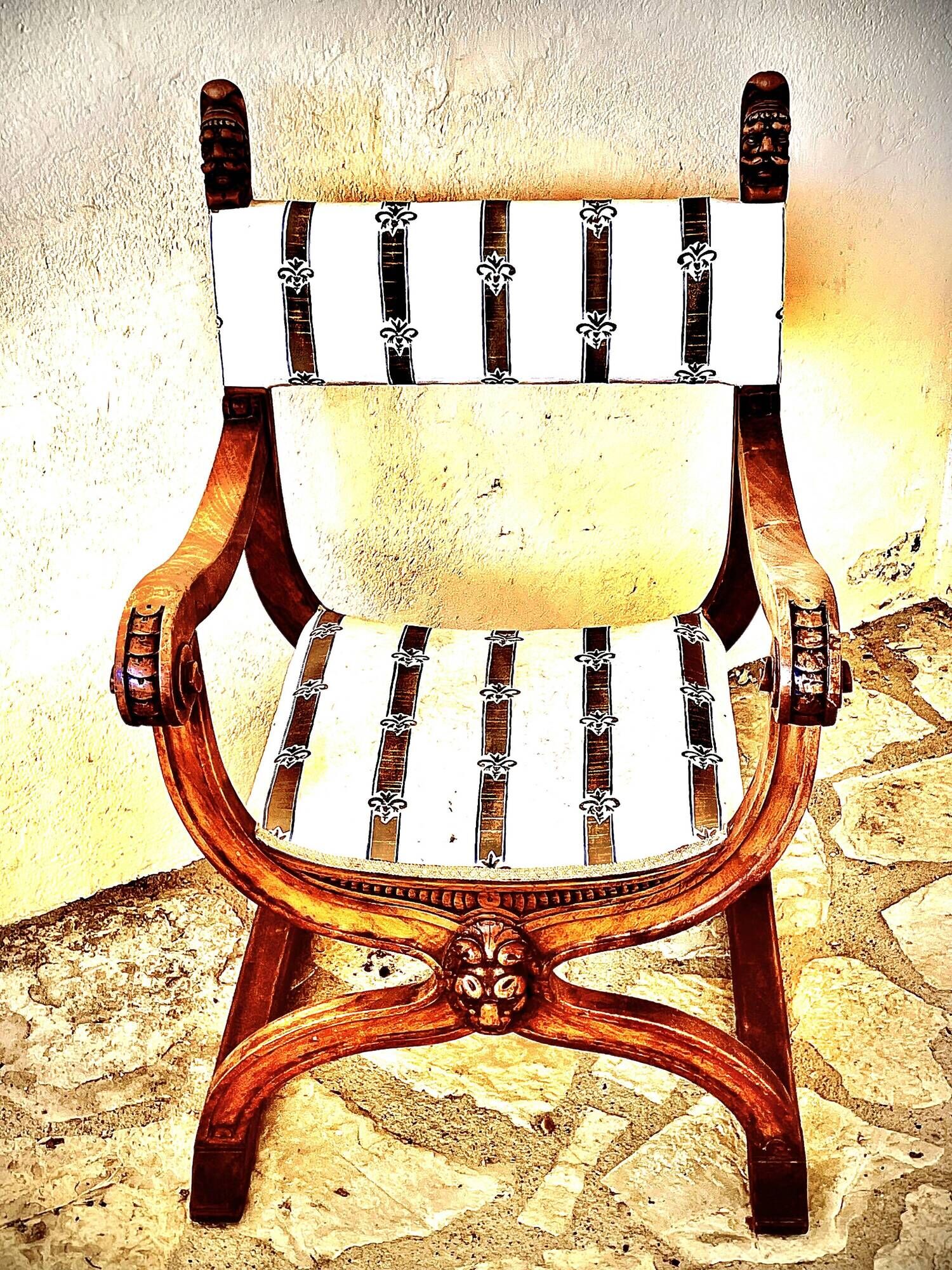 French Empire mahogany office chair with carved detail in the shape of
