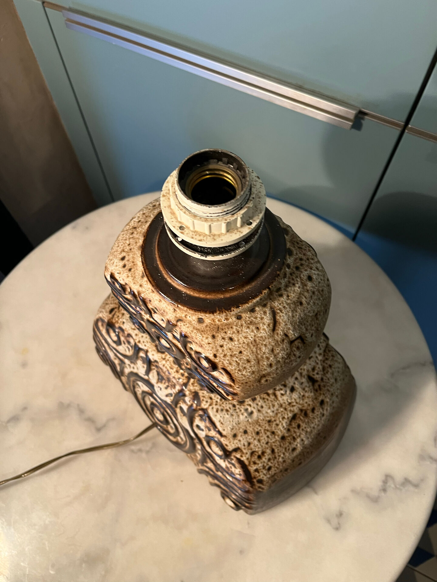 Brutalist ceramic lamp