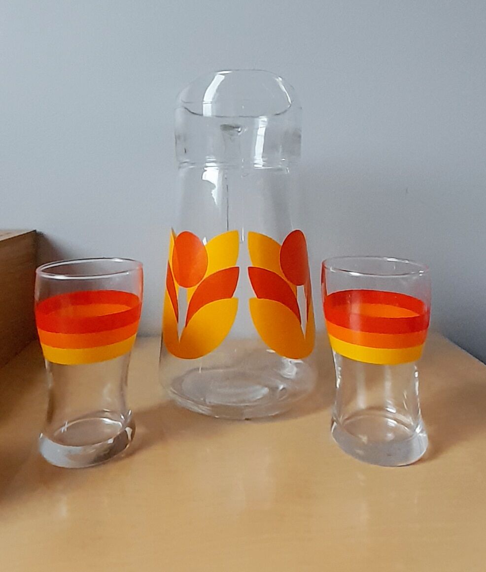 Carafe service and 2 glasses 70s