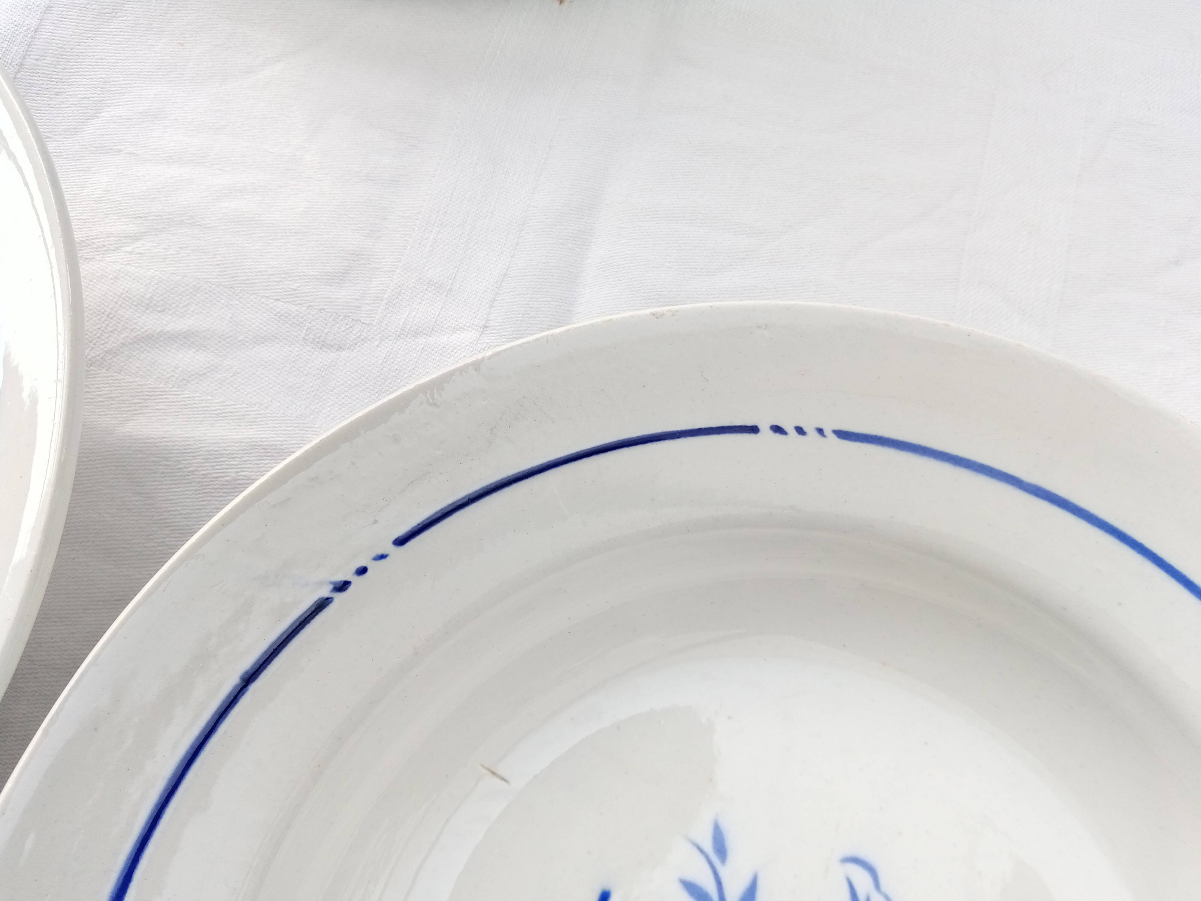 6 St Amand soup plates