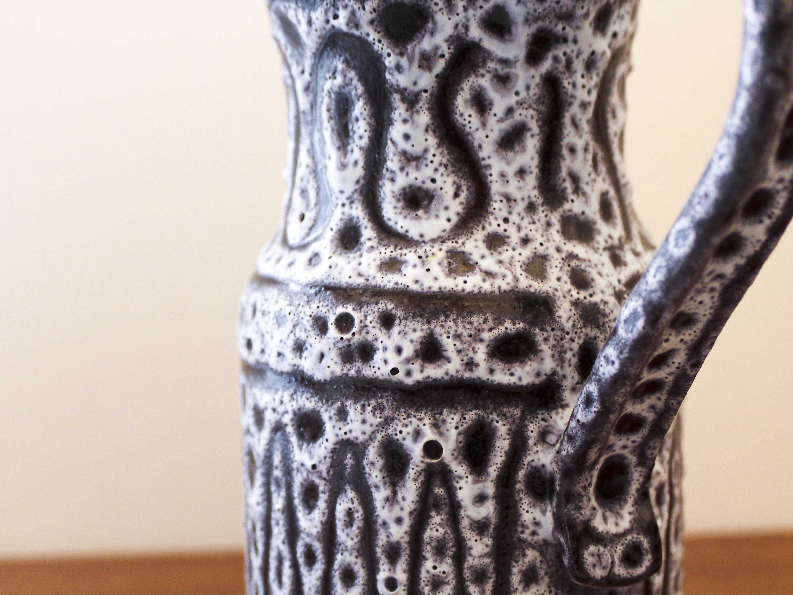 Pitcher Jean Austruy 60s