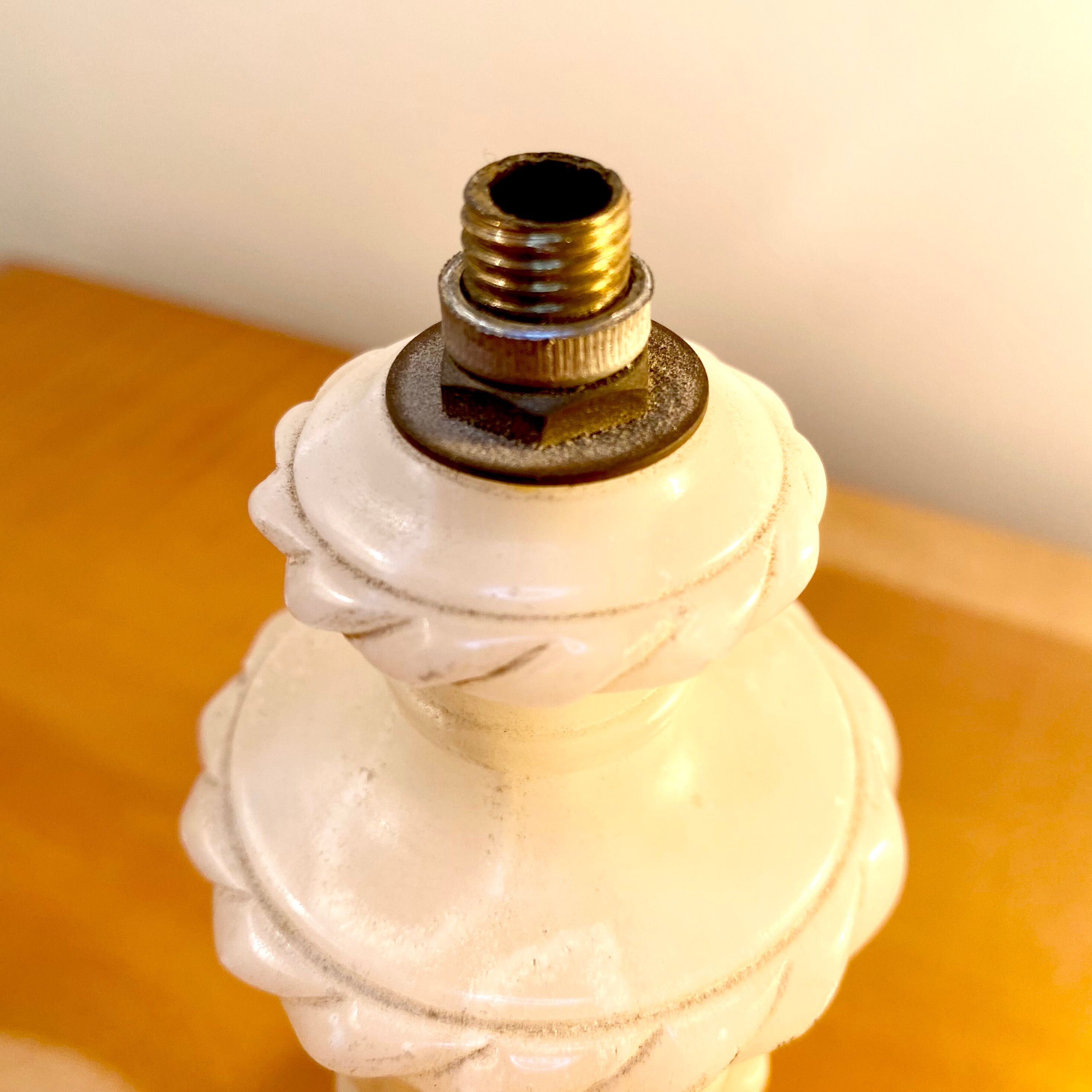 Classic style white alabaster lamp foot