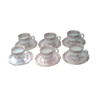 Lot de six tasses porcelaine fine