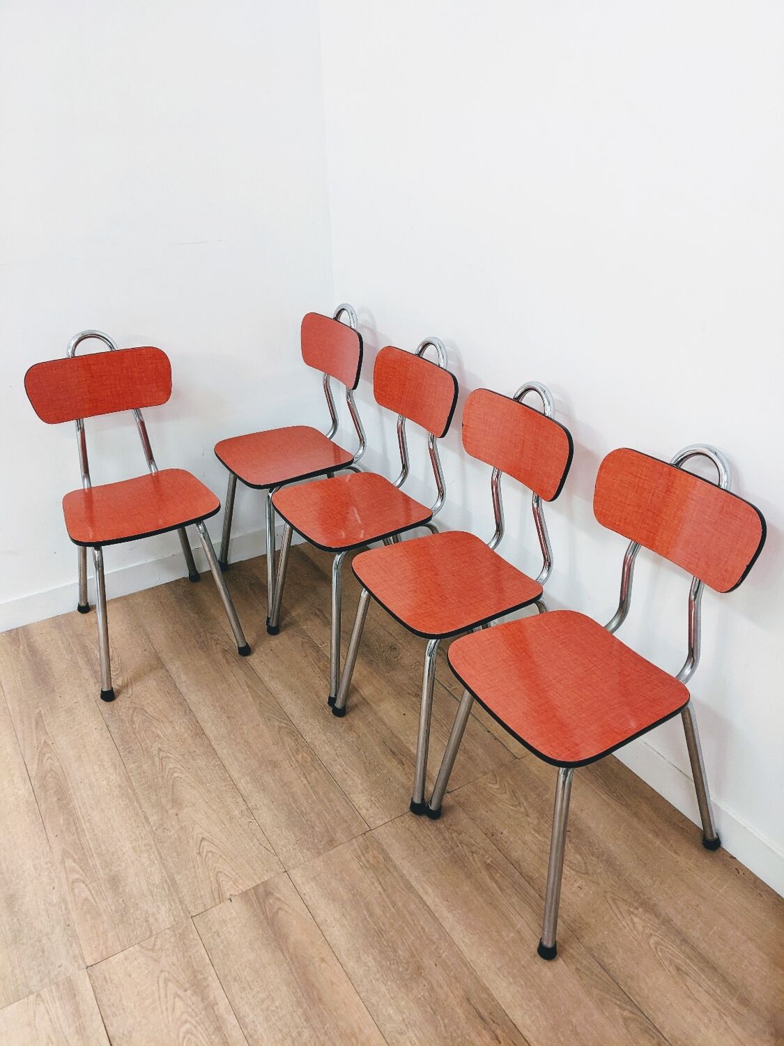5 vintage Formica red chairs