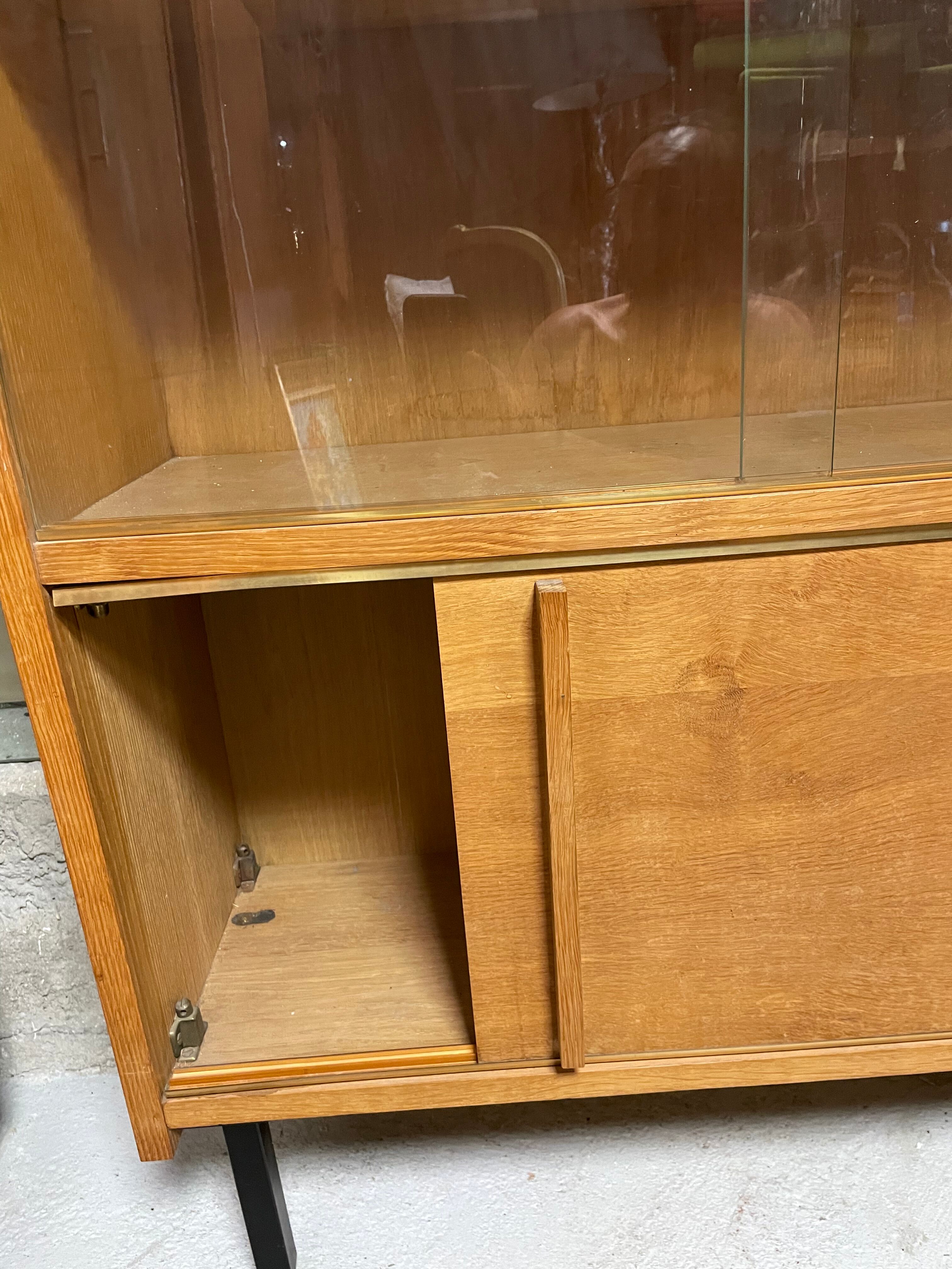 Vintage showcase sliding door year 50