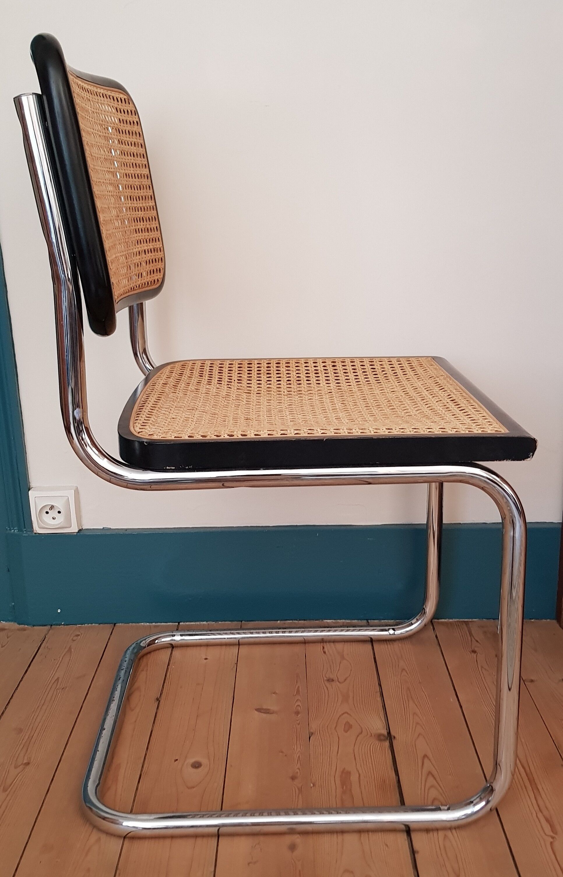 Chair Marcel Breuer model Cesca B32