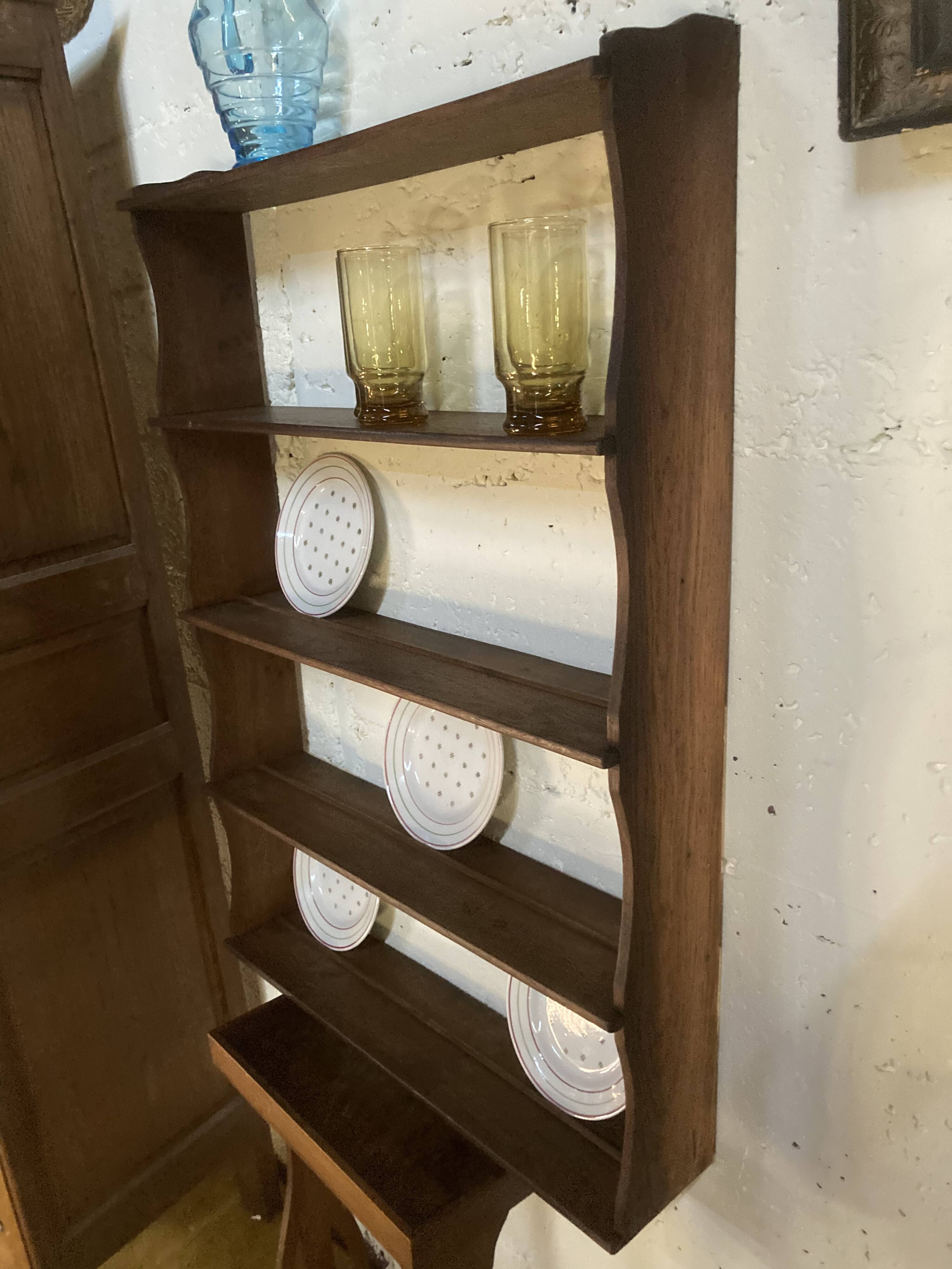 Hanging shelf for dishes
