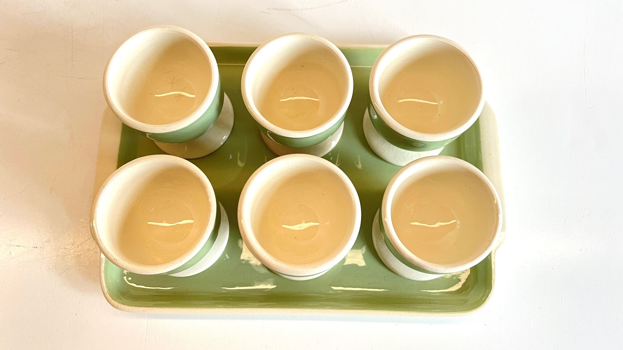 6 coquetiers sur plateau céramique par villeroy & boch
