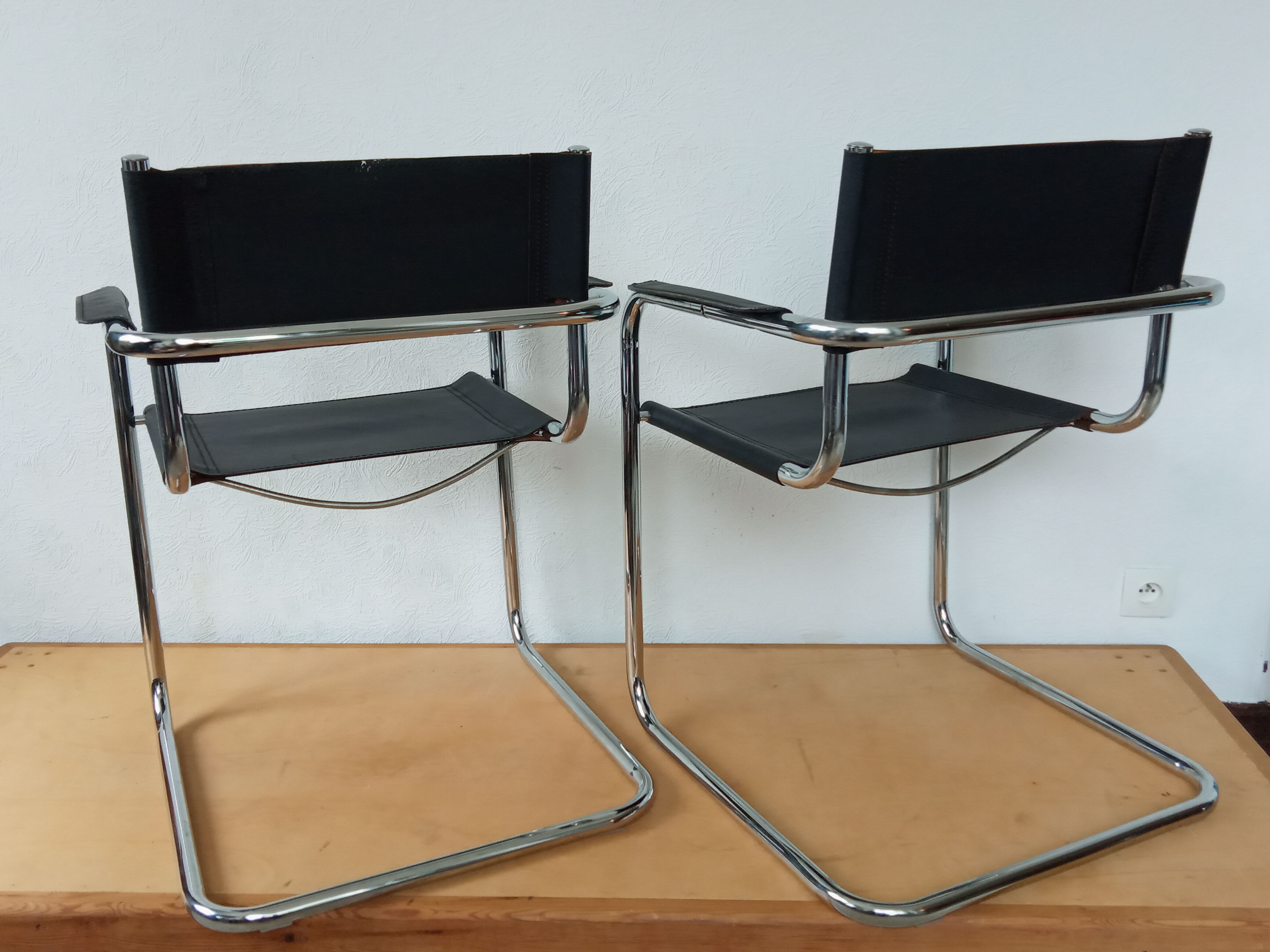 Leather and chrome armchair from the 70s/80s