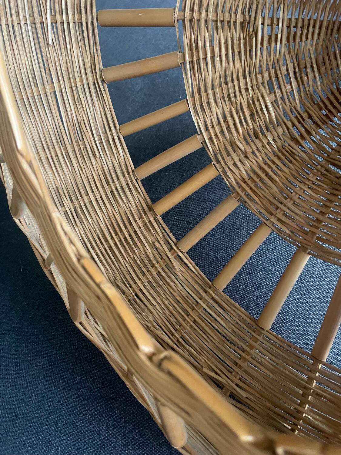 Rattan suspension 1960