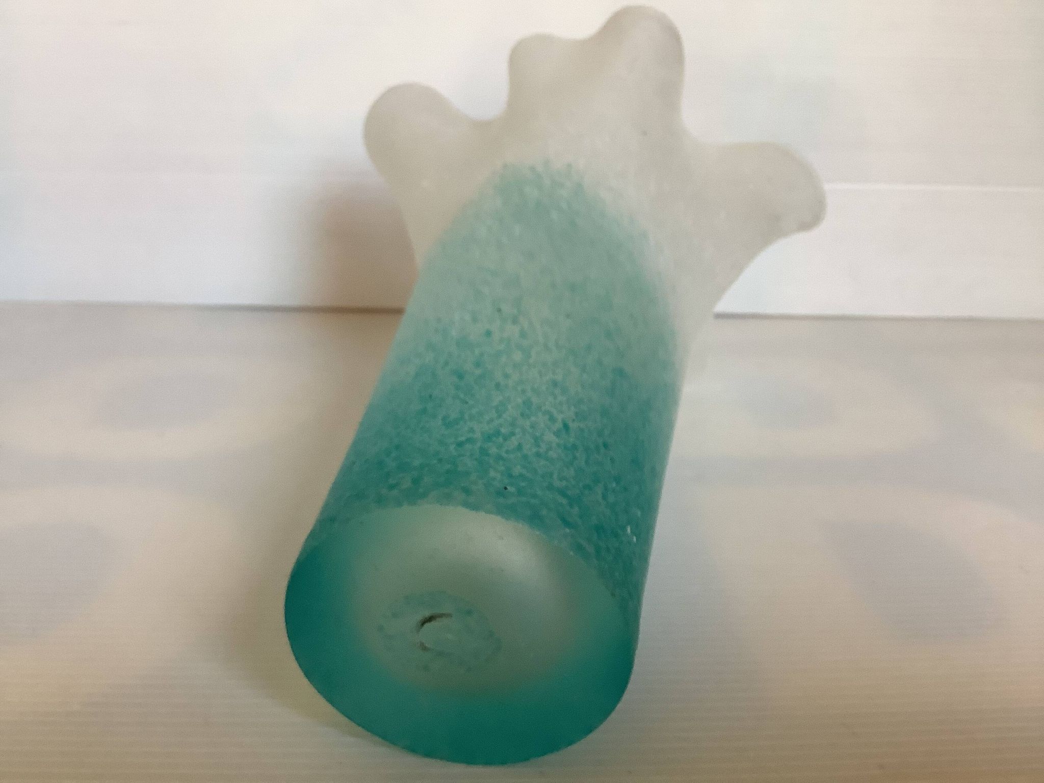 Vase mouchoir pâte de verre bicolore