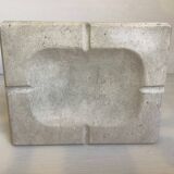 Stone ashtray pocket emptier